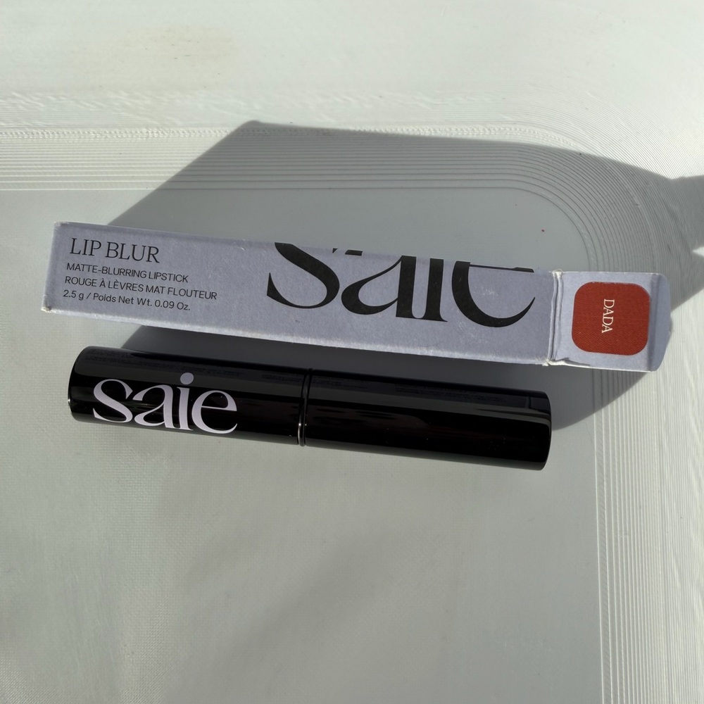 Saie Lip Blur Matte Lipstick in DADA